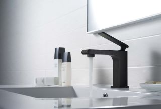 Смеситель для раковины Timo Anni 2761/03F чёрный